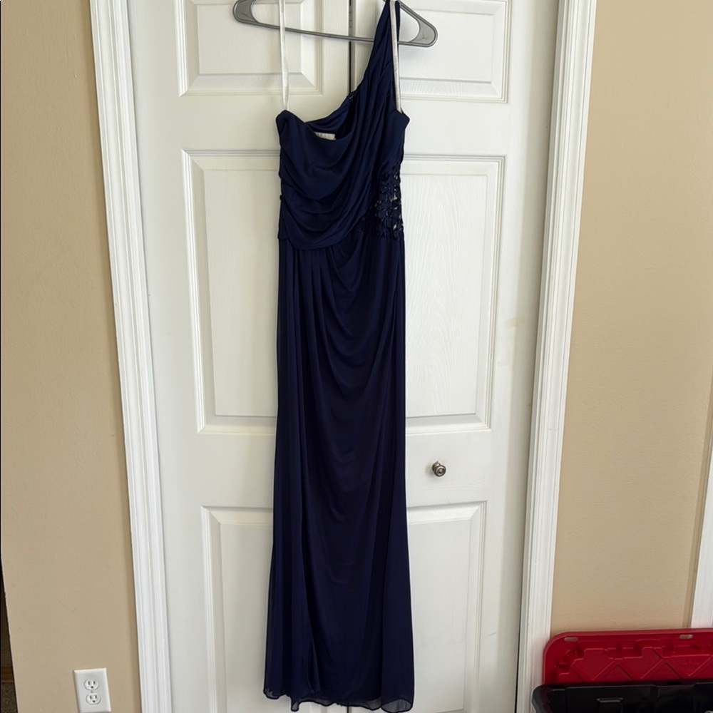 Elegant Navy Blue One-Shoulder Dress